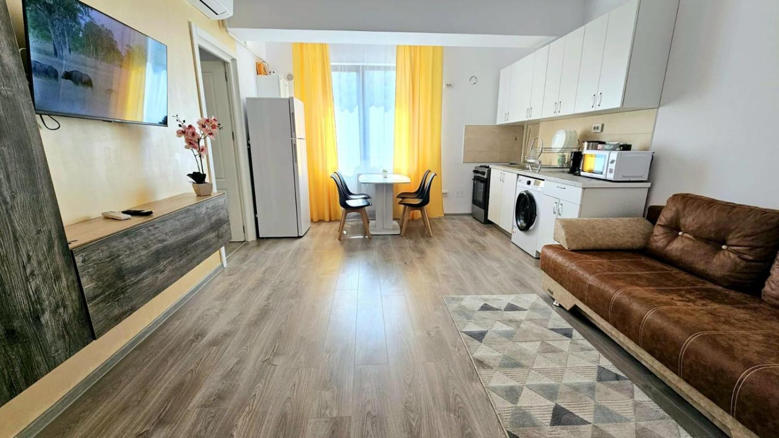 Evelyn Modern Apartment Near Palas Iasi Exteriér fotografie